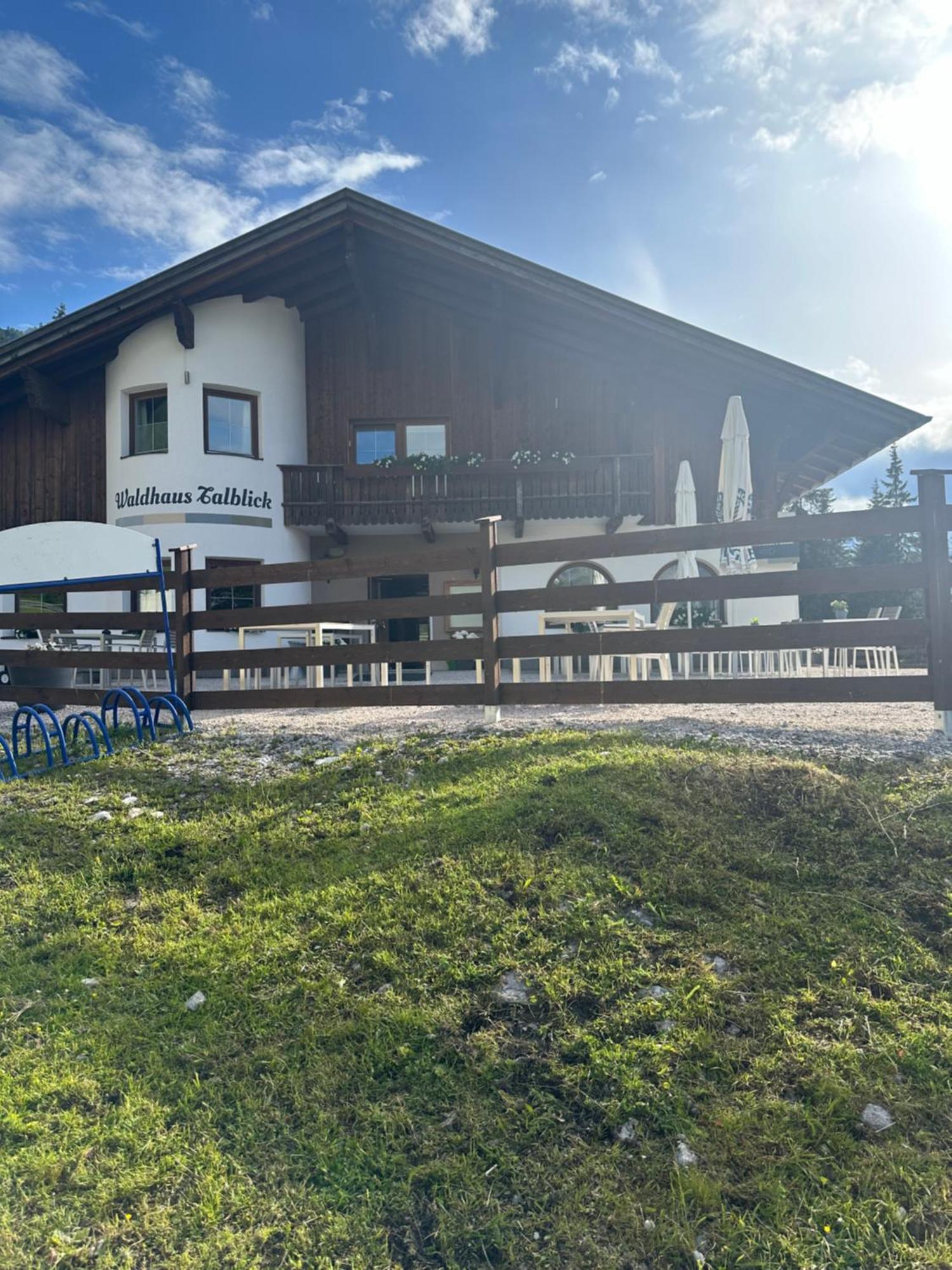 Waldhaus Talblick Inn